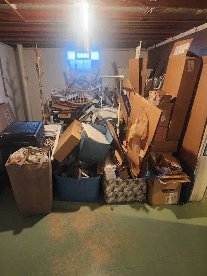 Roll-off dumpster container at job site for 20 Yard Dumpster Rental in Hermiston